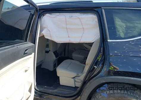 2019 Volkswagen Atlas 3.6L V6 Se W/Technology R-Line z USA, uszkodzony, nr VIN 1V2XR2CA8KC581851